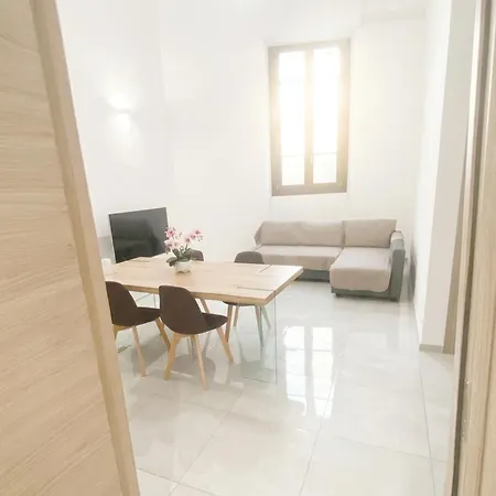 Hh Corso Vittorio Emanule 117 شقة كالياري